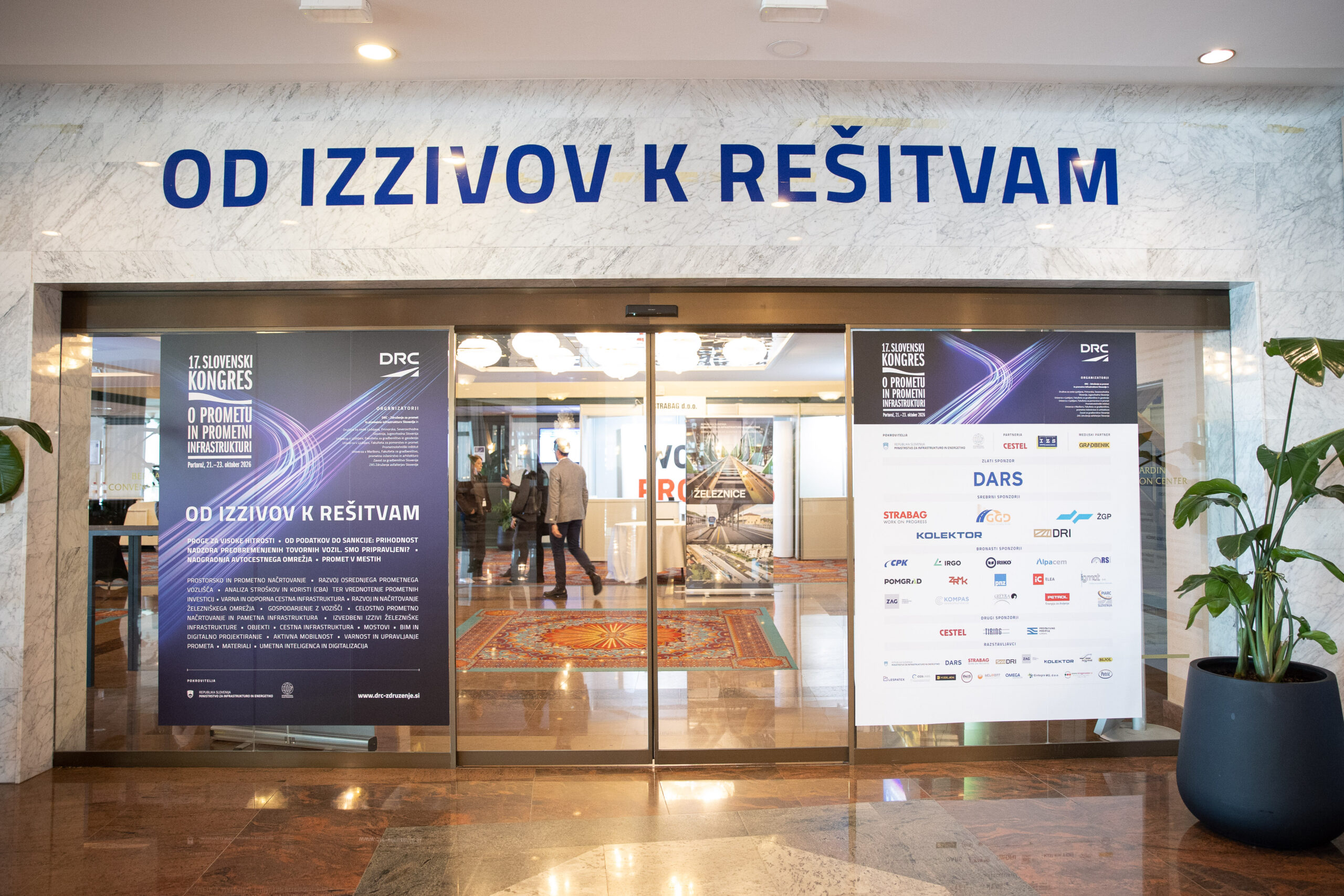 Cestel na 17. Slovenskem kongresu o prometu in prometni infrastrukturi